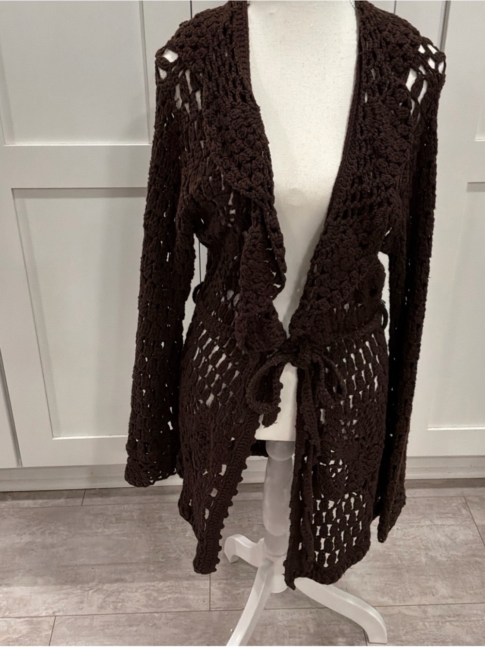 525 America Crochet Wide Knit Brown Tie Waist Sweater L Boho